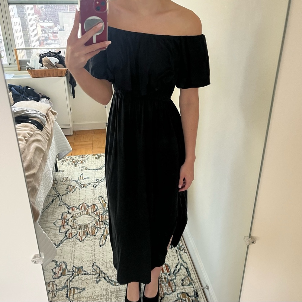 Maxi Dress With Pockets!